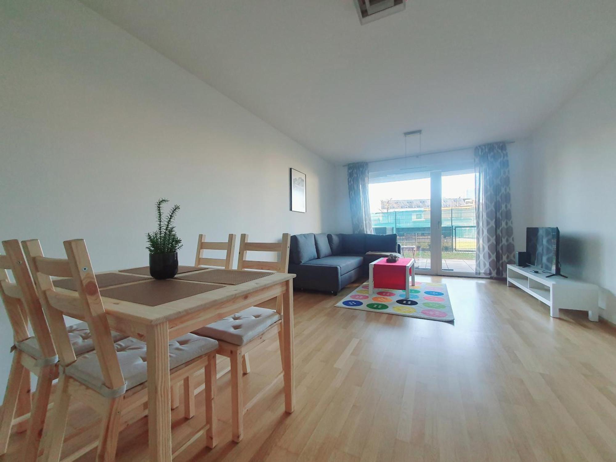Near Lake One Bedroom Cute Apartment Wiedeń Zewnętrze zdjęcie