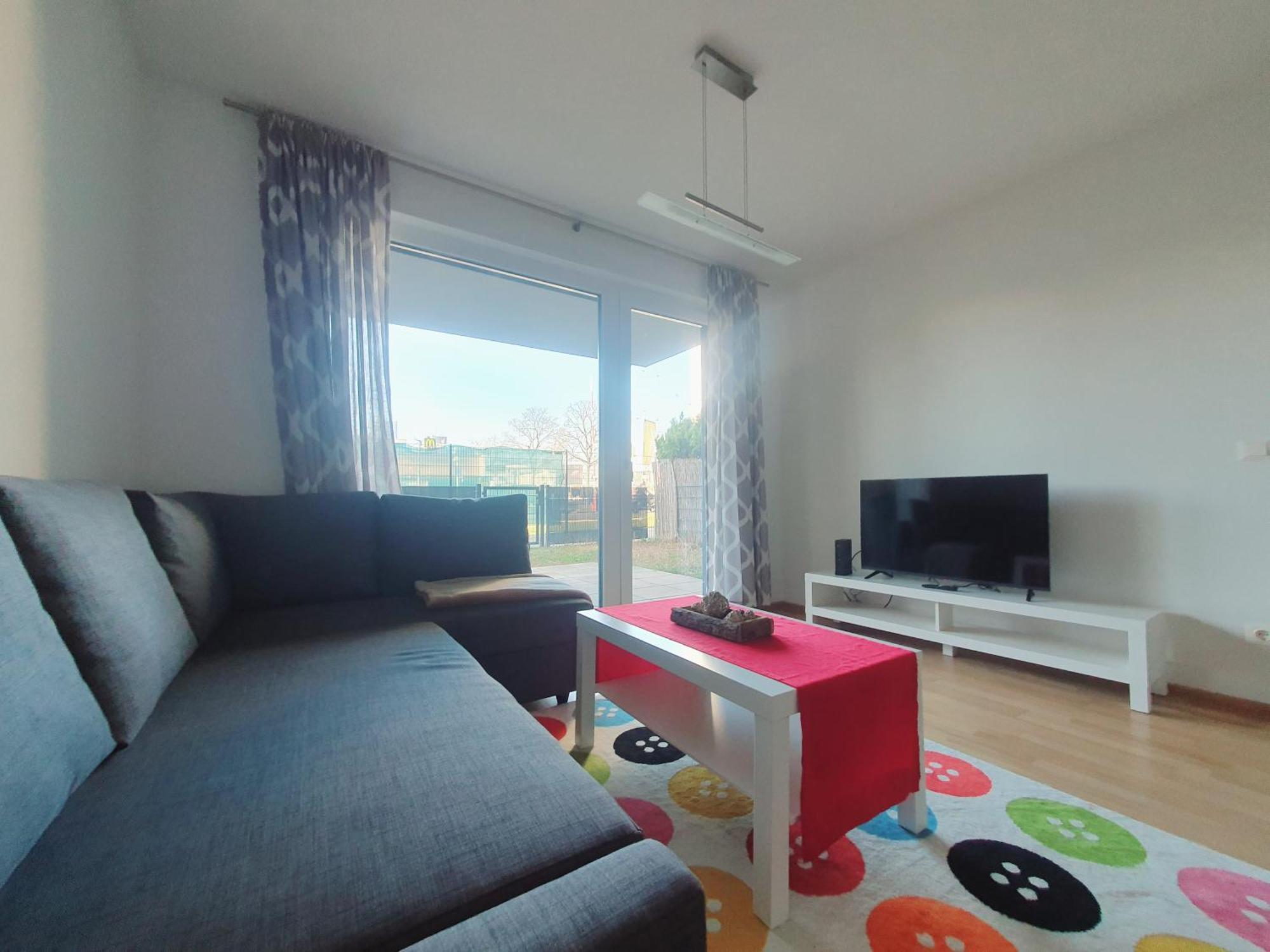 Near Lake One Bedroom Cute Apartment Wiedeń Zewnętrze zdjęcie